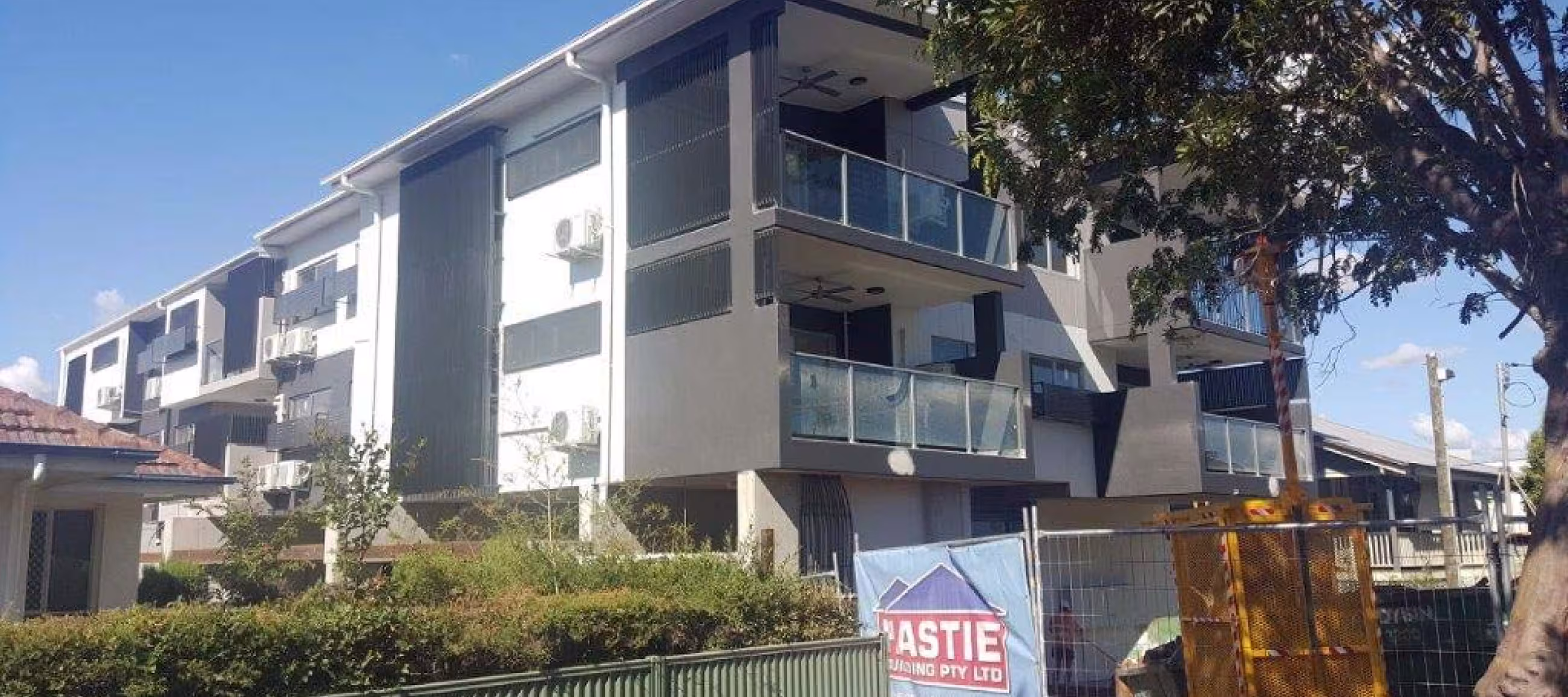 Oxley Front NW 18052018